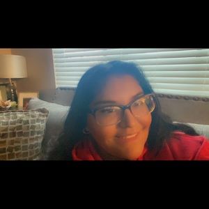 Meet your Posher, Natali